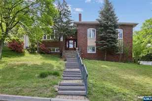 51 Anderson Ave, Englewood Cliffs, NJ 07632 - Photo 1
