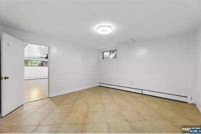 51 Anderson Avenue, Englewood Cliffs, NJ 07632 - Photo 40