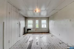249 4th St, Newark, NJ 07107 - Photo 40
