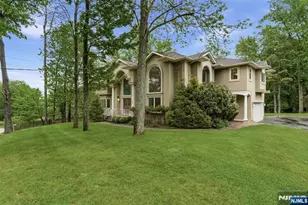 767 Orangeburgh Rd, River Vale Township, NJ 07675 - Photo 2
