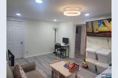 2430 8th Street Db #DB, Fort Lee, NJ 07024 - Photo 2