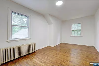 4-21 Saddle River, Fair Lawn, NJ 07410 - Photo 20