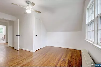 4-21 Saddle River, Fair Lawn, NJ 07410 - Photo 22