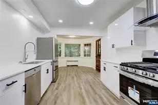 4-21 Saddle River, Fair Lawn, NJ 07410 - Photo 4