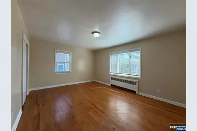 805 Harvard Place 1 #1, Fort Lee, NJ 07024 - Photo 2