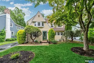 151 Walthery Ave, Ridgewood, NJ 07450 - Photo 1