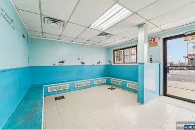 600 Kennedy Boulevard 1 #1, Union City, NJ 07087 - Photo 4