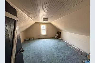 832 Paterson Avenue, East Rutherford, NJ 07073 - Photo 20