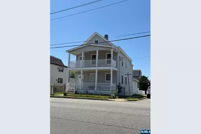 832 Paterson Avenue, East Rutherford, NJ 07073 - Photo 2
