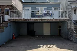 30 49th St, Bayonne, NJ 07002 - Photo 16