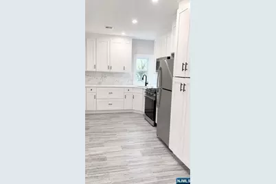 182 Belmont Avenue, Haledon, NJ 07508 - Photo 6