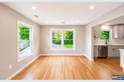 195 Van Winkle Street, East Rutherford, NJ 07073 - Photo 30
