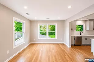 195 Van Winkle St, East Rutherford, NJ 07073 - Photo 30