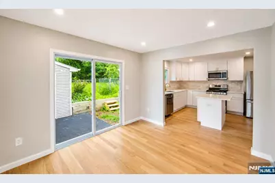 195 Van Winkle Street, East Rutherford, NJ 07073 - Photo 10