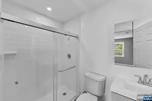 195 Van Winkle St, East Rutherford, NJ 07073 - Photo 38