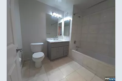 3404 City Place 3404 #3404, Edgewater, NJ 07020 - Photo 10