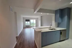 3404 City Pl 3404, Edgewater, NJ 07020 - Photo 1
