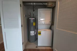 3404 City Pl 3404, Edgewater, NJ 07020 - Photo 10