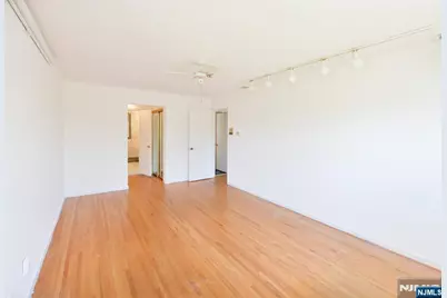 203 Mountain Avenue, Hawthorne, NJ 07506 - Photo 34