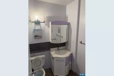 7000 Blvd 138G #138G, West New York, NJ 07093 - Photo 4