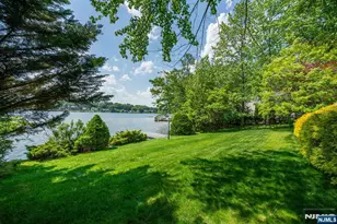 174 Pines Lake Dr, Wayne, NJ 07470 - Photo 42