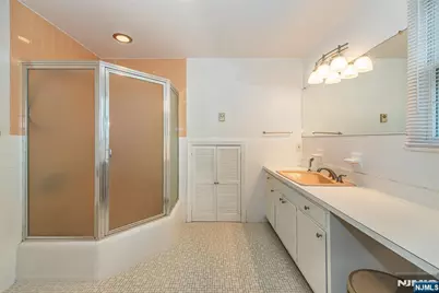 174 Pines Lake Drive, Wayne, NJ 07470 - Photo 26