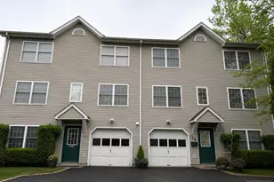 108 Parkview Dr, Teaneck Township, NJ 07666 - Photo 1