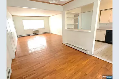 4 Lakeview C #C, Leonia, NJ 07605 - Photo 4