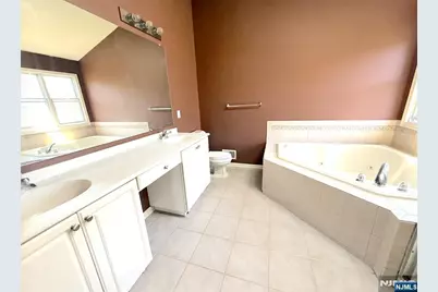 5 Magnolia Lane 54 #54, Cedar Grove, NJ 07009 - Photo 20