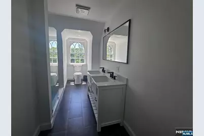 185 Palisade Avenue A1B #A1B, Englewood, NJ 07631 - Photo 8