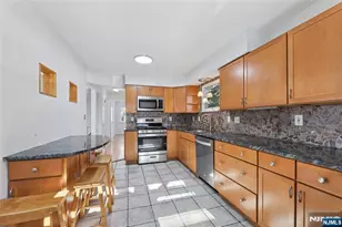 51 Day Ave, Tenafly, NJ 07670 - Photo 8