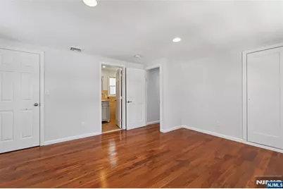 51 Day Avenue, Tenafly, NJ 07670 - Photo 22