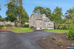 567 S Broad St, Glen Rock, NJ 07452 - Photo 2
