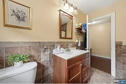 22 Federal Hill Road, Pompton Lakes, NJ 07442 - Photo 20