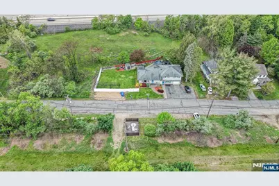 22 Federal Hill Road, Pompton Lakes, NJ 07442 - Photo 38