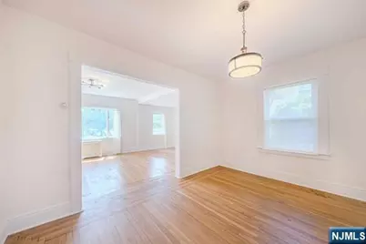 313 Elm Place, Leonia, NJ 07605 - Photo 6