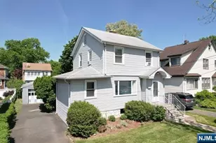 313 Elm Pl, Leonia, NJ 07605 - Photo 18
