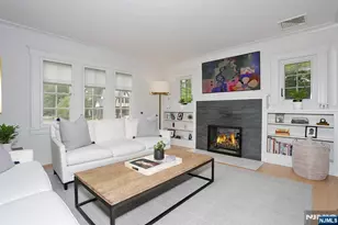 425 Wastena Terrace, Ridgewood, NJ 07450 - Photo 4