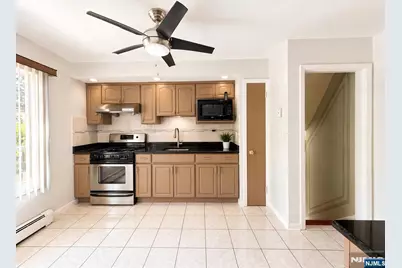 60 Sergent Court, Bergenfield, NJ 07621 - Photo 8