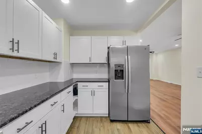 310 Summer, Clifton, NJ 07011 - Photo 10