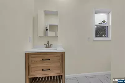 310 Summer, Clifton, NJ 07011 - Photo 16