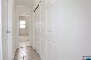 41 Regency Park, Ramsey, NJ 07446 - Photo 10