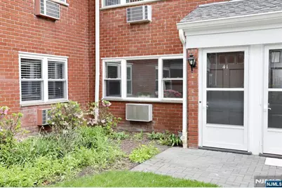 41 Regency Park, Ramsey, NJ 07446 - Photo 4