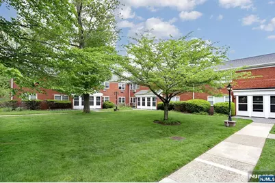 41 Regency Park, Ramsey, NJ 07446 - Photo 2