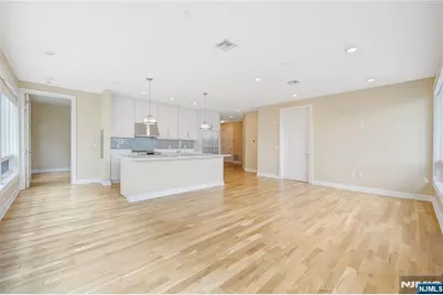 15 Somerset Lane 101 #101, Edgewater, NJ 07020 - Photo 10