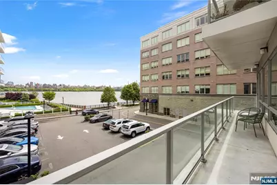 15 Somerset Lane 101 #101, Edgewater, NJ 07020 - Photo 18