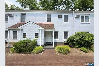 616 Grand Avenue D #D, Leonia, NJ 07605 - Photo 1