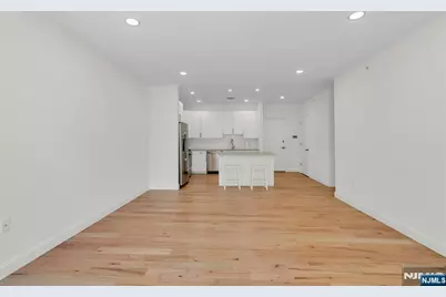 11 Madison Avenue 204 #204, Westwood, NJ 07675 - Photo 6