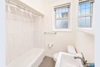 197 Orchard Street 197 #197, East Rutherford, NJ 07073 - Photo 6