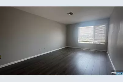 105 State 3 E #3 E, Hackensack, NJ 07601 - Photo 10